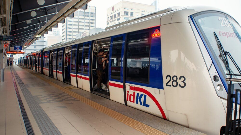 Tàu điện LRT Malaysia